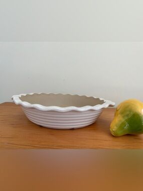 🥧 Pampered Chef New Traditions Glazed Stoneware Pie Plate - USA